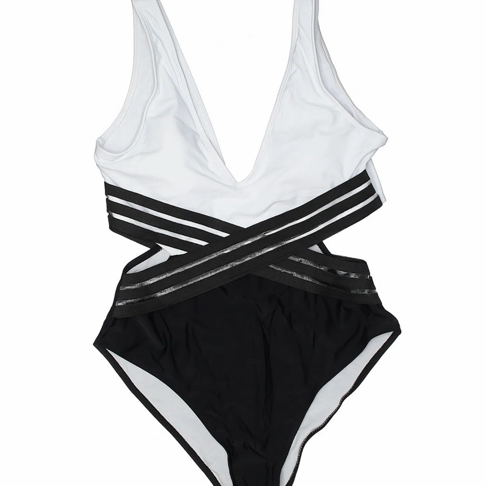 SHEIN Black and White Crisscross One-Piece Swimsuit